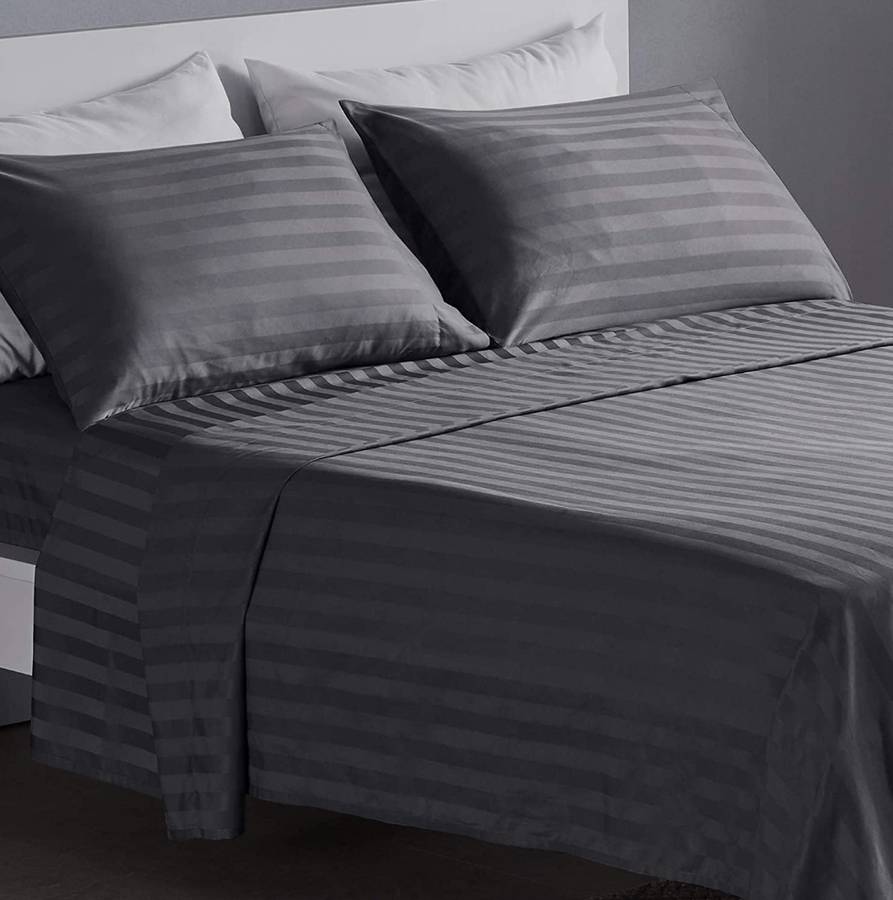 4pc King Sheet Set, includes 1 Flat sheet, 1 Fitted sheet and 2 Standard pillowcases, Grey Lined