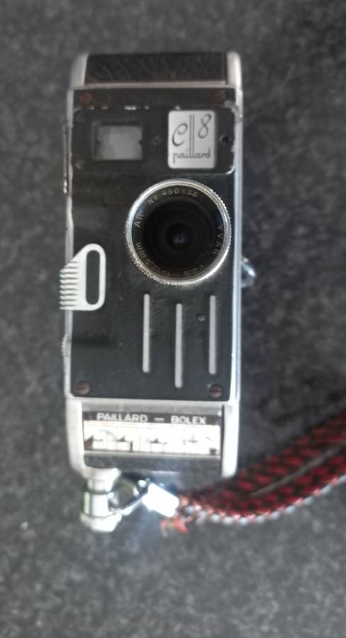 VINTAGE PAILLARD BOLEX B8 8MM CAMERA