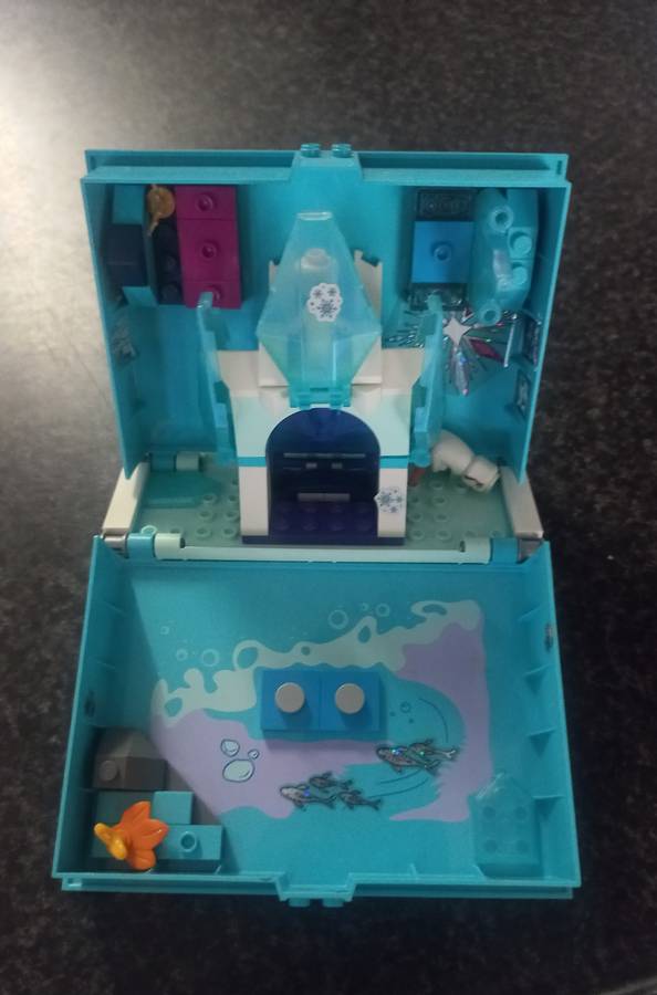 LEGO DISNEY  FROZEN ELSAS ICE PALACE AND MANY OTHER PARTS