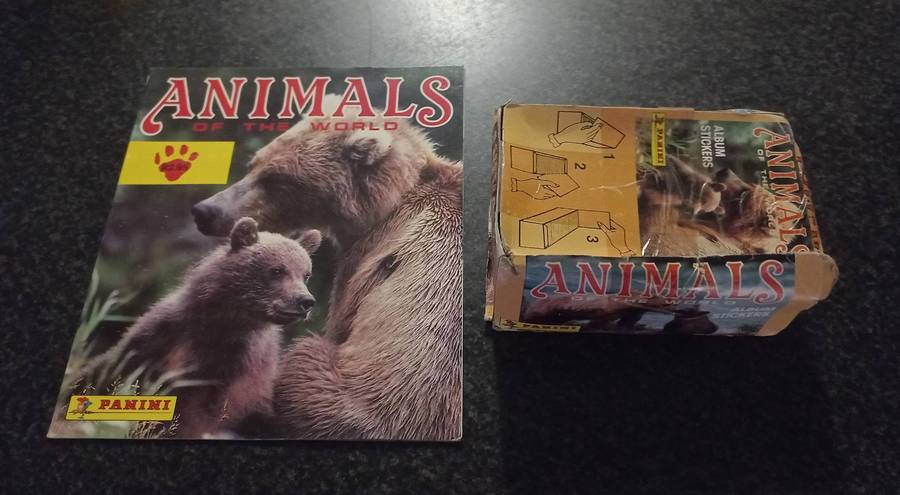 ANIMAL OF THE WORLD COLLECTABLE STICKERS AND BOOKIE