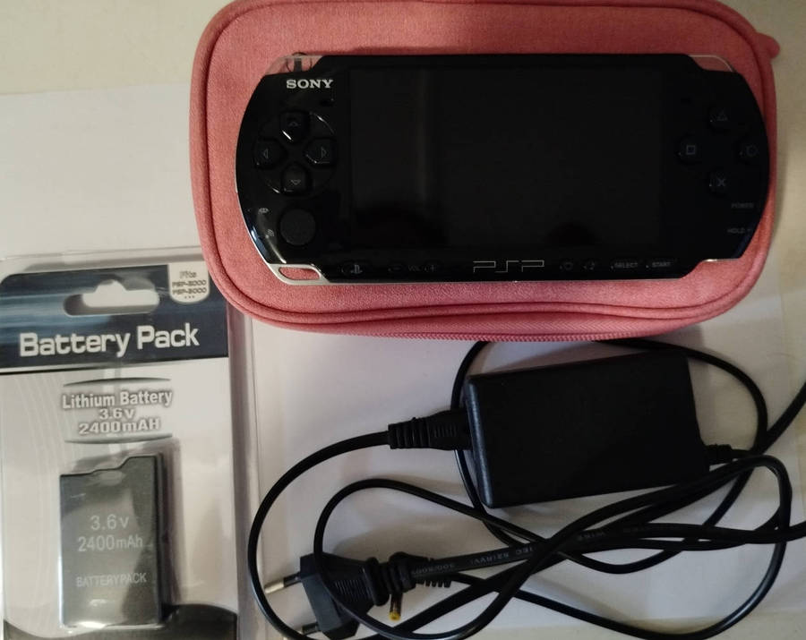 Sony PSP Console 3004 (Beautiful Condition)