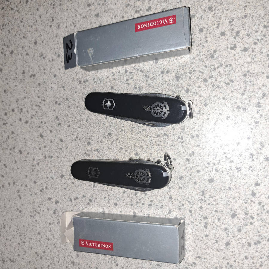 Set of Victorinox pocket knives