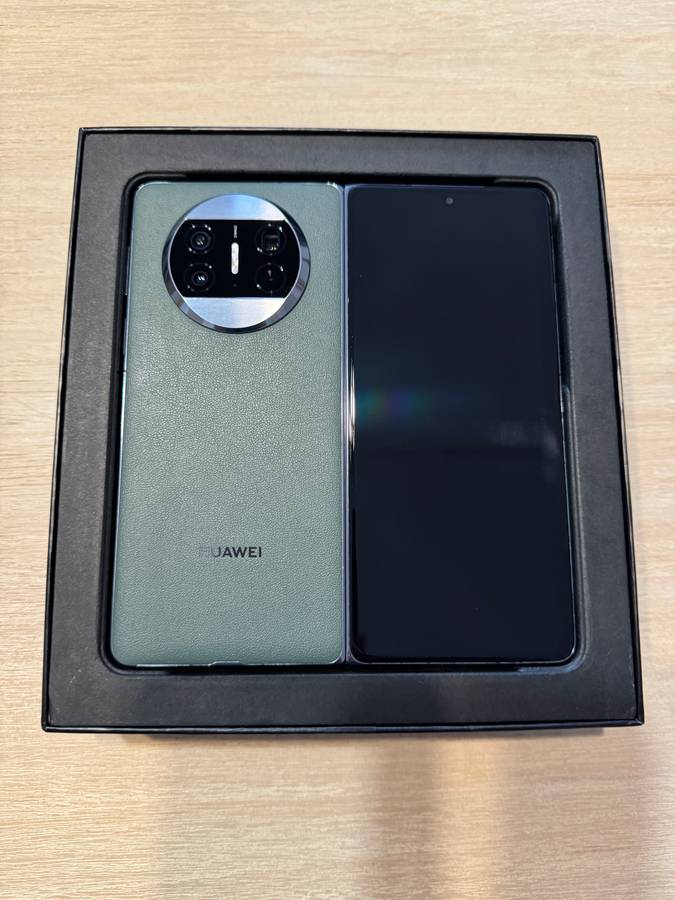 Huawei Mate XS3 Dual-Sim Foldable Smartphone | 512GB | Dark Green