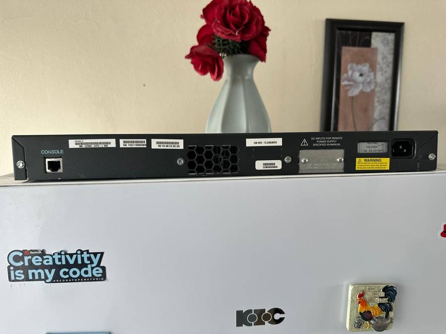 Cisco 2960 Catalyst Switch WS-C2960-24TC-L