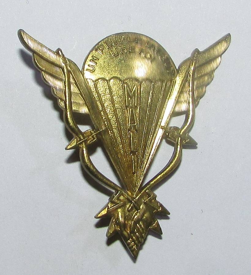 International - MALI PARA WING