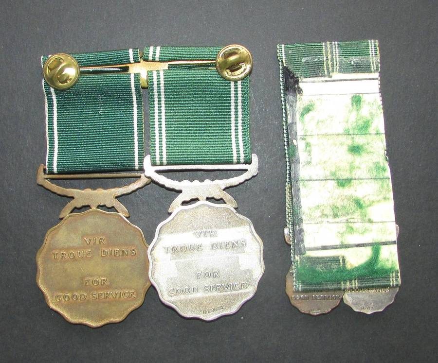 SADF - Full Size 10/20 Year Good Service Medals with Miniatures - 20 Year Medals in Sterling Silver
