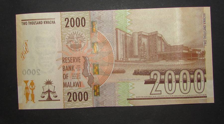 Reserve Bank of Malawi - 2000 Kwacha Notes in Sequence and UNC - Bid Per Note