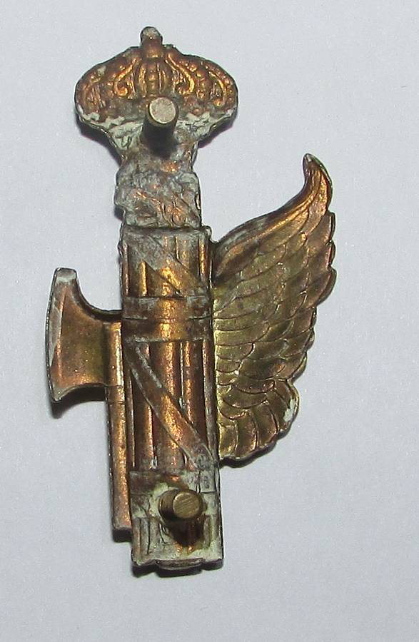 Italy - Facist Italian Badge