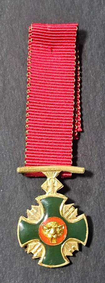(Homelands) - Miniature Bophuthatswana Distinguished Gallantry Cross