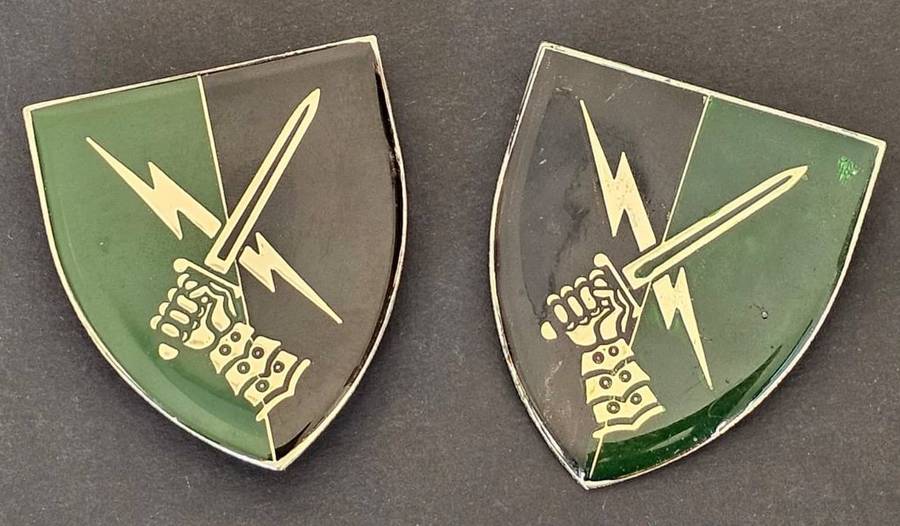 SADF - 43 Mechanised Brigade Shoulder Flash Pair