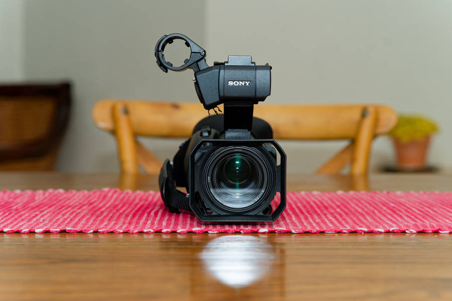 Sony HXR-NX80 4K NXCAM with HDR and Fast Hybrid AF Video Camera