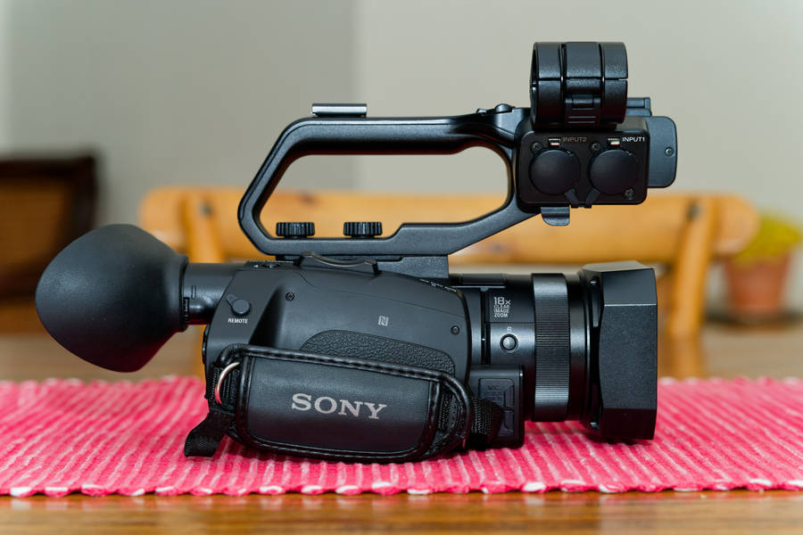 Sony HXR-NX80 4K NXCAM with HDR and Fast Hybrid AF Video Camera