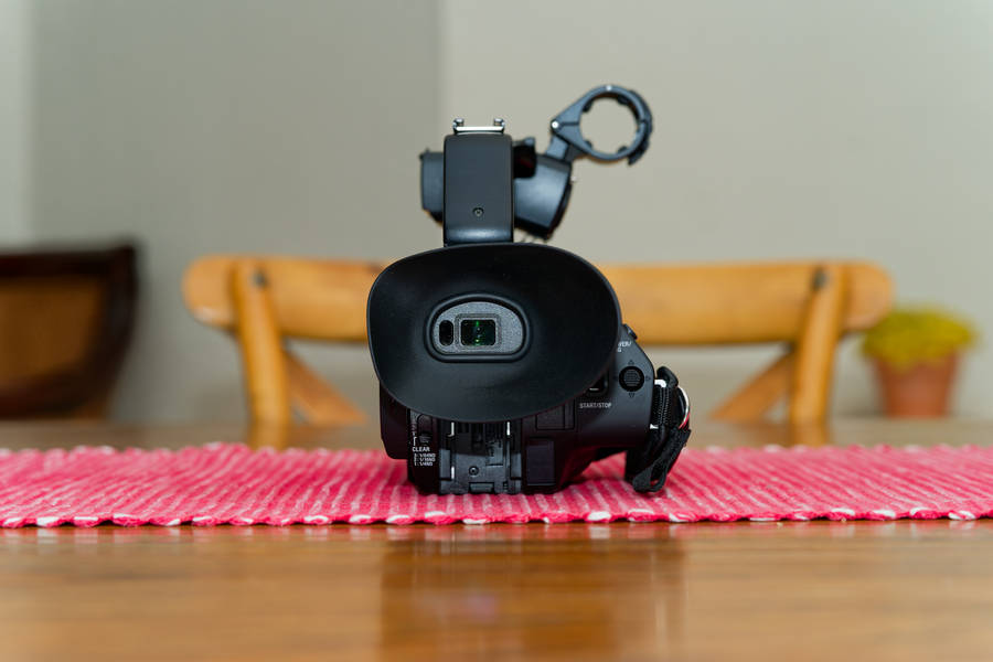 Sony HXR-NX80 4K NXCAM with HDR and Fast Hybrid AF Video Camera