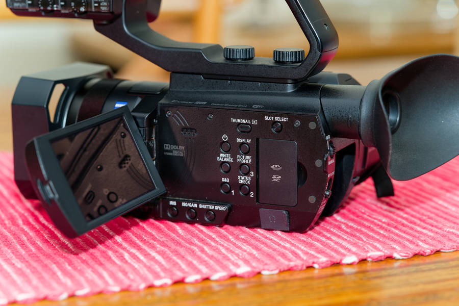 Sony HXR-NX80 4K NXCAM with HDR and Fast Hybrid AF Video Camera