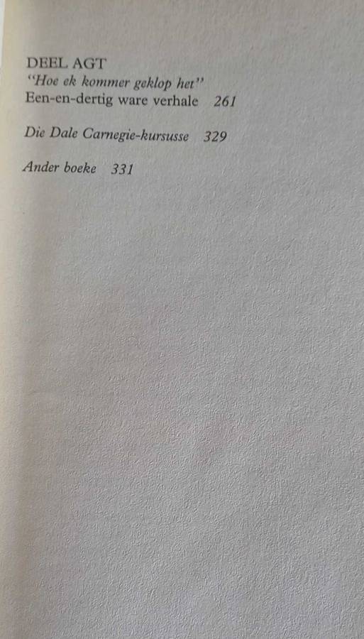Hoe om kommer te verdryf en te begin leef deur Dale Carnegie