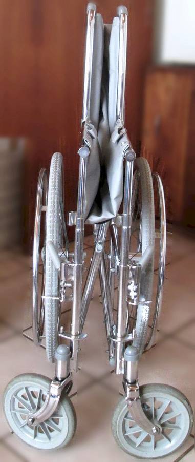 Wheelchairs - manual push - Clinical emergencies