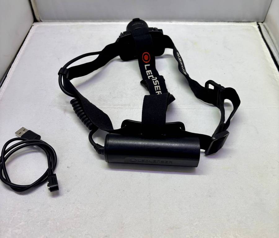 LED LENSER H7R CORE HEAD. TORCH