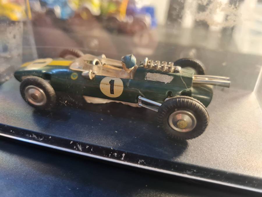 1/43 scale Ducati 350 Mk3 DESMO 1974