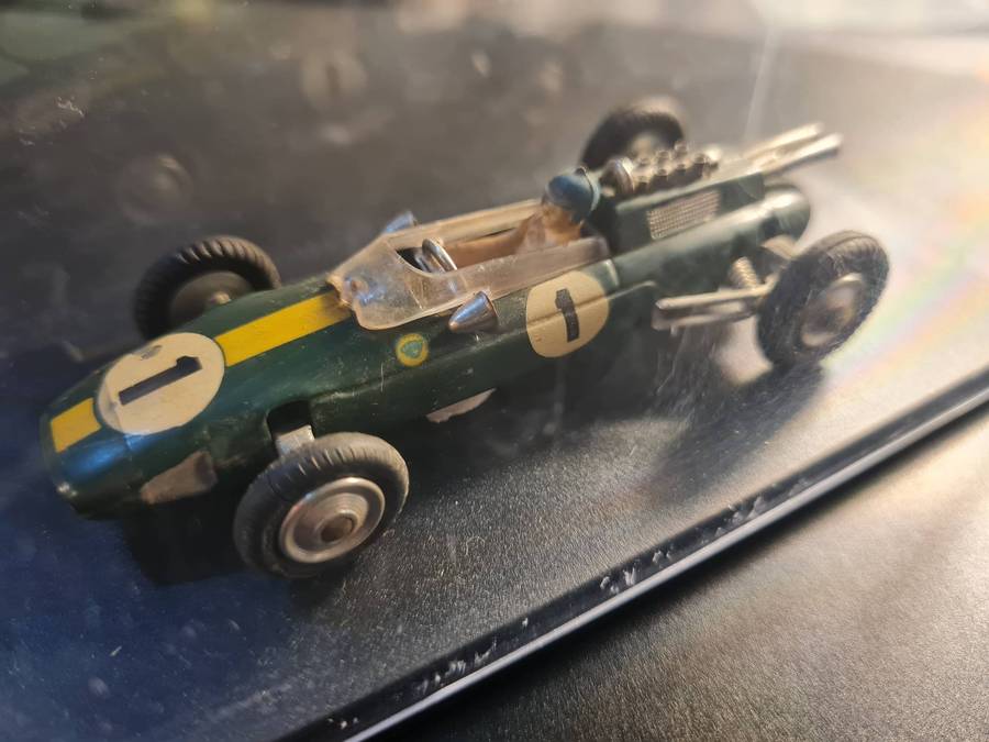 1/43 scale Ducati 350 Mk3 DESMO 1974