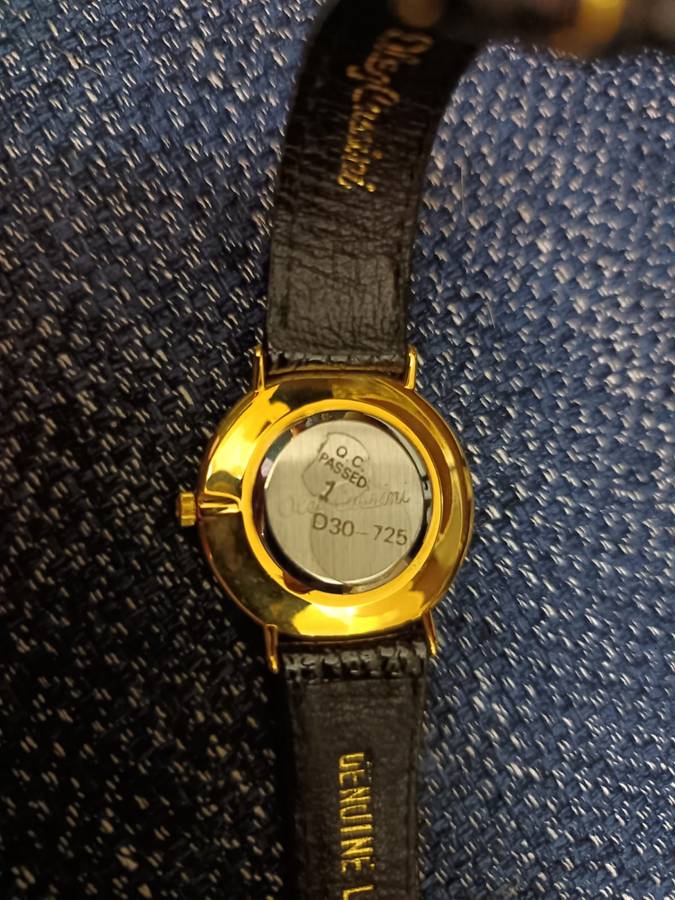 Oleg Cassini - Martell Cognac - Mens collector watch