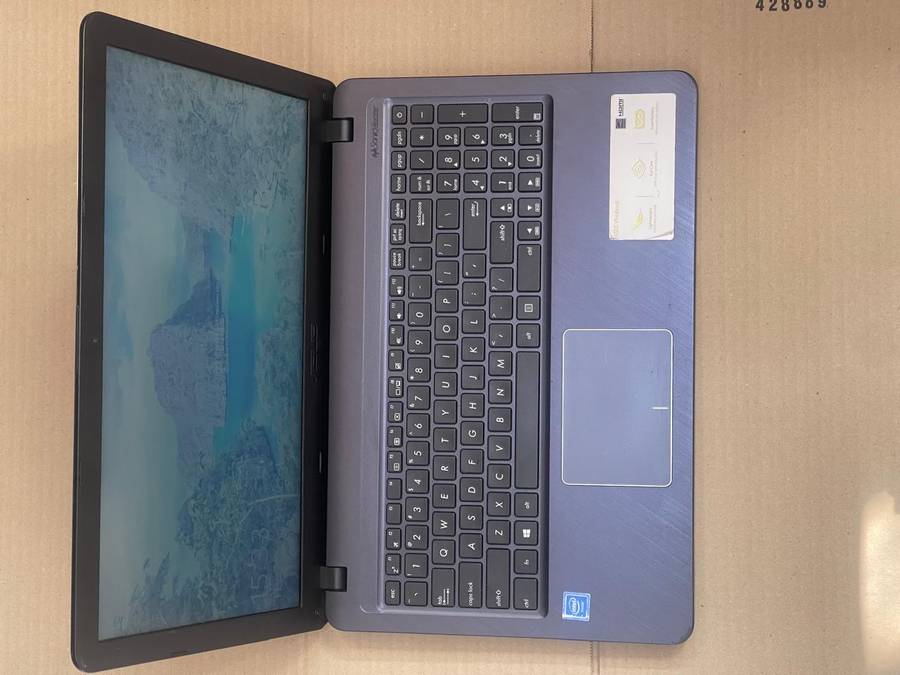 ASUS VIVOBOOK X543M | INTEL CELERON CPU N4000  | 4GB RAM | 500GB HDD | 15.6 LED | WIN10 HOME