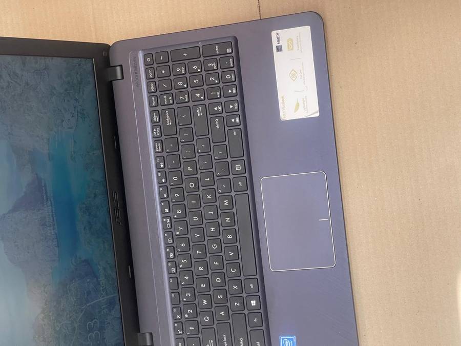 ASUS VIVOBOOK X543M | INTEL CELERON CPU N4000  | 4GB RAM | 500GB HDD | 15.6 LED | WIN10 HOME