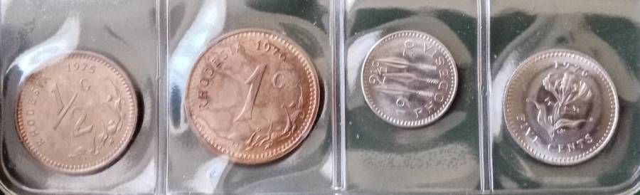 1970s Rhodesia uncirculated set in green folder.