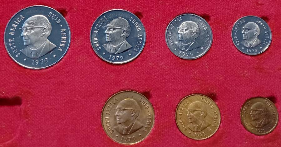 1979 Partial proof set in red box (50c-1/2c) `Pres.Diederichs`.