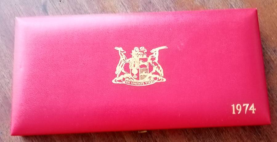 1974 Partial proof set in red box