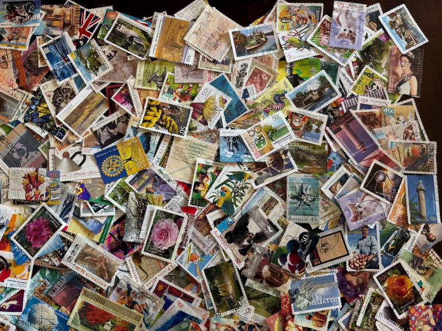 AUSTRALIA - 1988/2010 Issues Very nice range of 500 stamps NO DUPLICATES VF USED