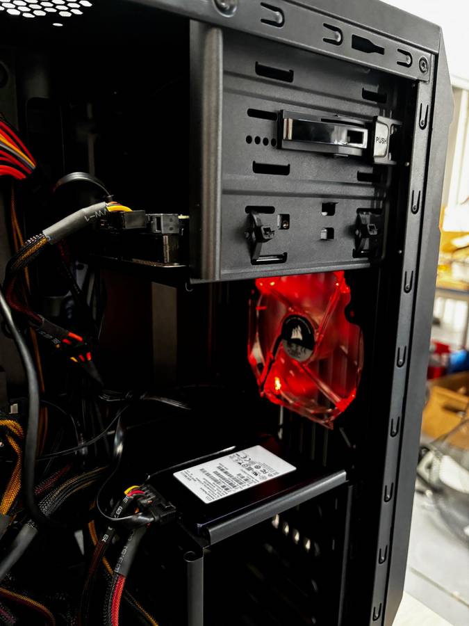 i5 6th Gen - Corsair PC - Nvidia 1060 GTX