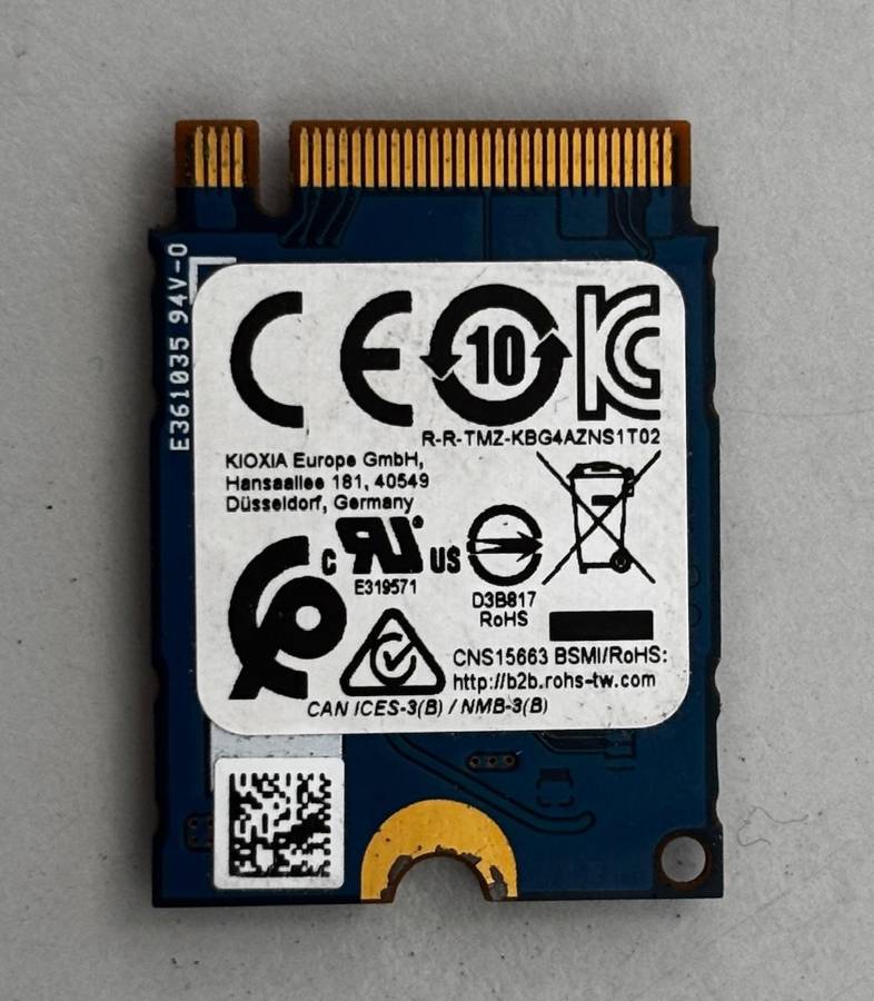 NVMe - 512GB KIOXIA