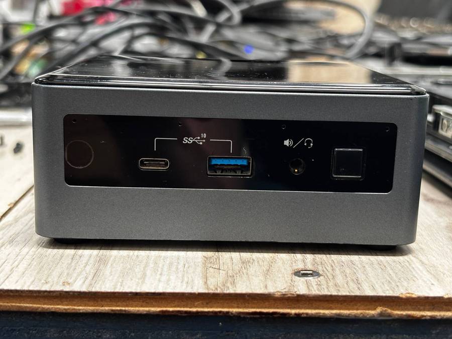 Intel NUC mini PC i3 10th Gen