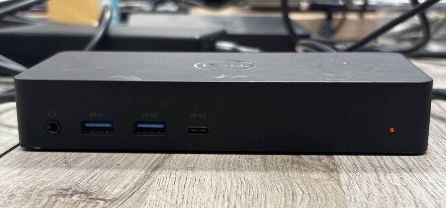 Dell laptop docking station