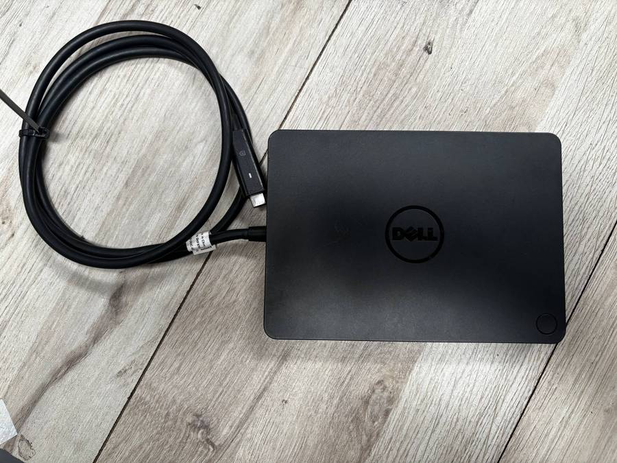 Dock - Dell - with 180W charger