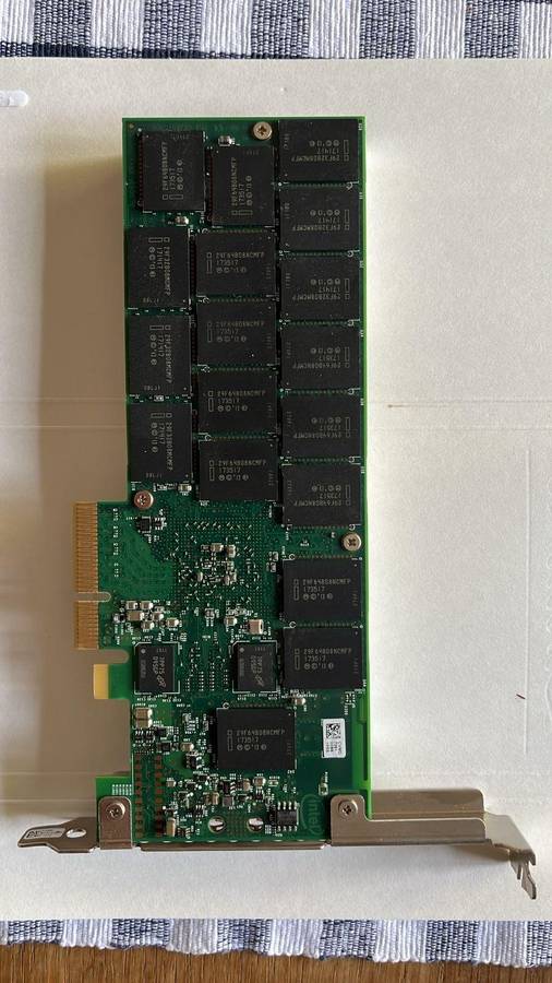 INTEL Solid State Drive - DC P3600 Series