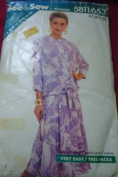 BUTTERICK PATTERN 5811/653 TOP & SKIRT SIZE A 8 - 20 COMPLETE SEWING PATTERN