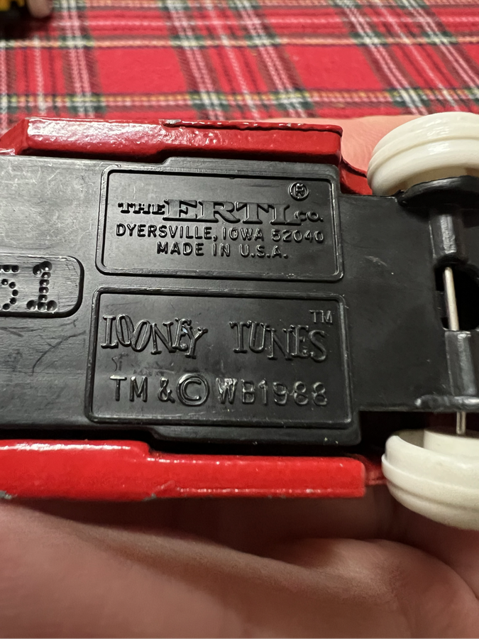 1988 ERTL Looney Tunes Model (6No)