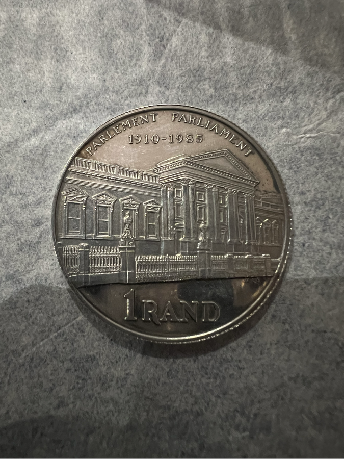 1985 Proof Silver Parliament R1 coin