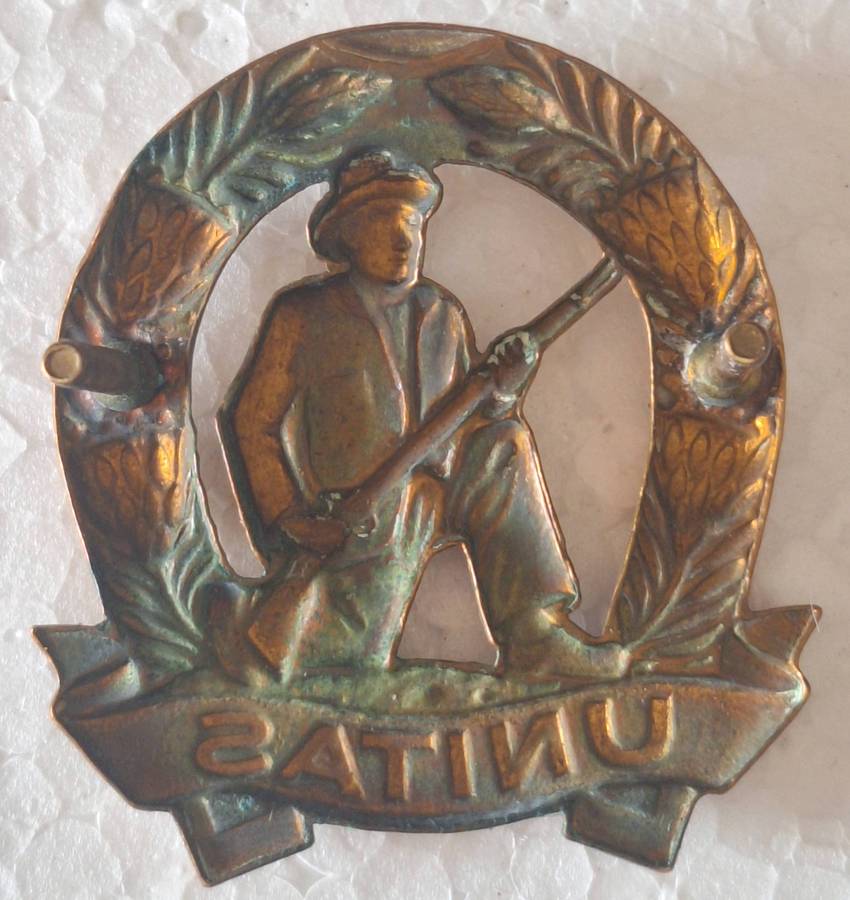 SADF - GILDING KOMMANDO UNIT (UNITAS) CAP BADGE