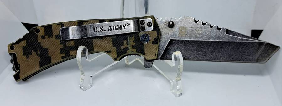 8.5" U.S. ARMY OFFICIAL MILITARY DIGITAL CAMO POCKET KNIFE (A-A1021CS)