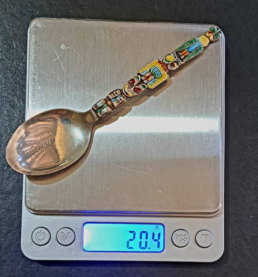 925  Sterling Silver - Gorgeous Canadian Totem Pole Teaspoon - Wilson Bros. Jewelry (20.4g)