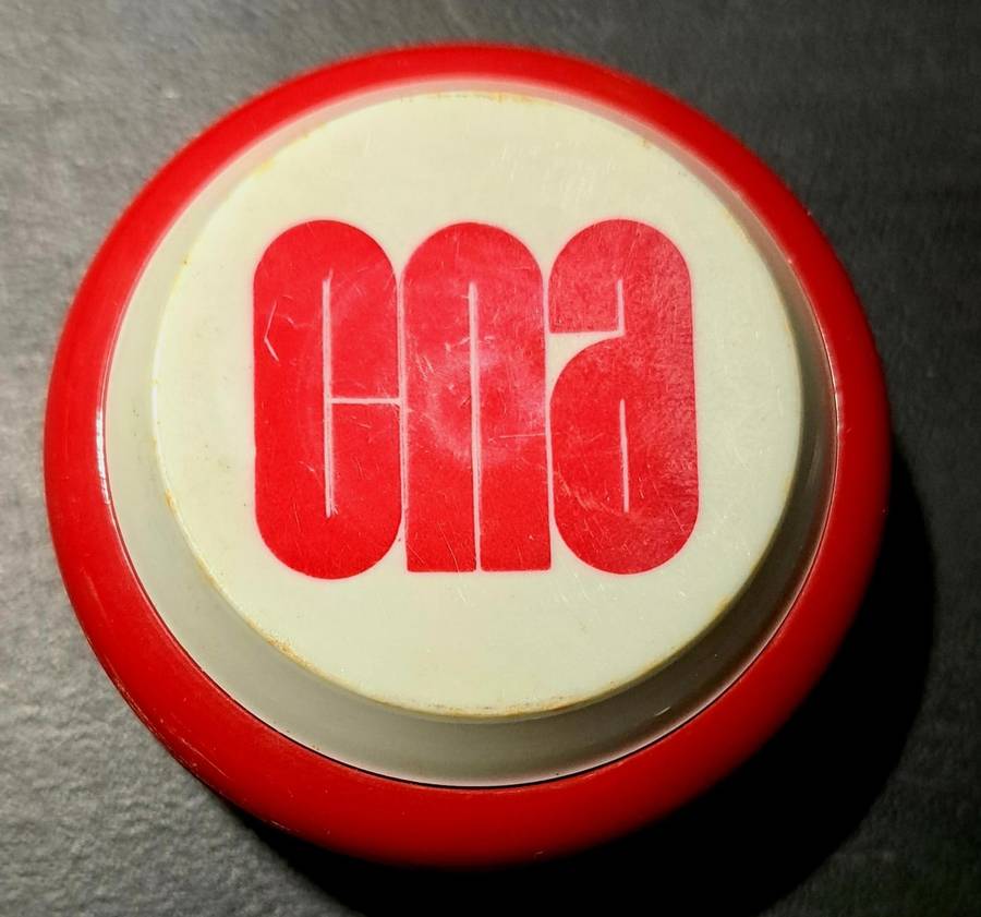 Rare Vintage CNA Yo-Yo ( Tomy Takara Toys and Tedelex Sponsor )