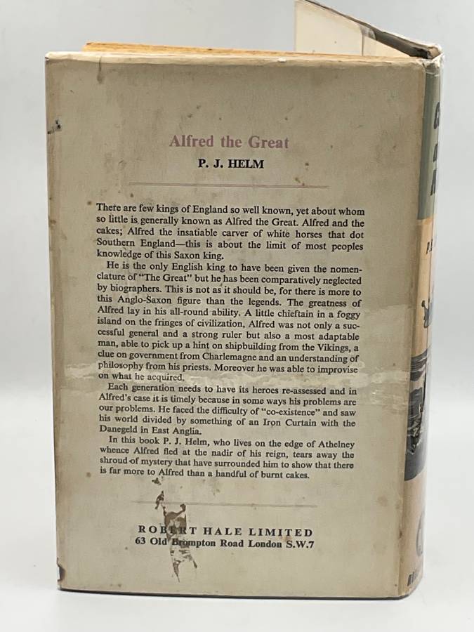 Castles and Kings by PE Cleator  1963