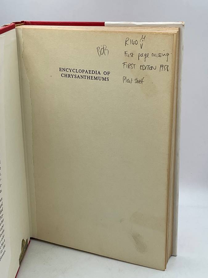 Pearson's Encyclopaedia of Chrysanthemums Monica Bennett First Edition 1958