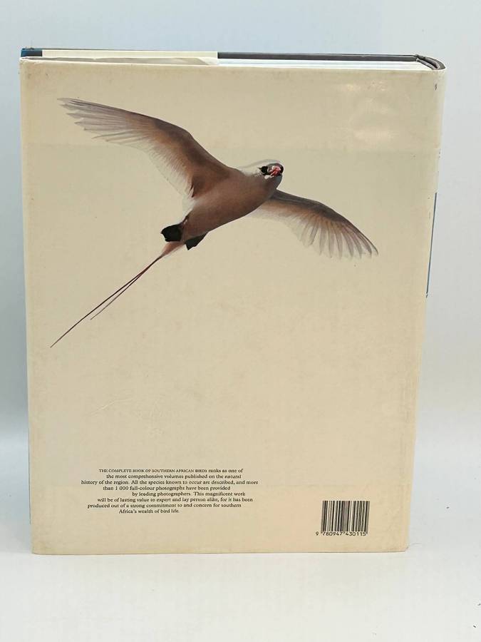 The Complete Book of Southern African Birds  Ginn, McIlleron, Milstein