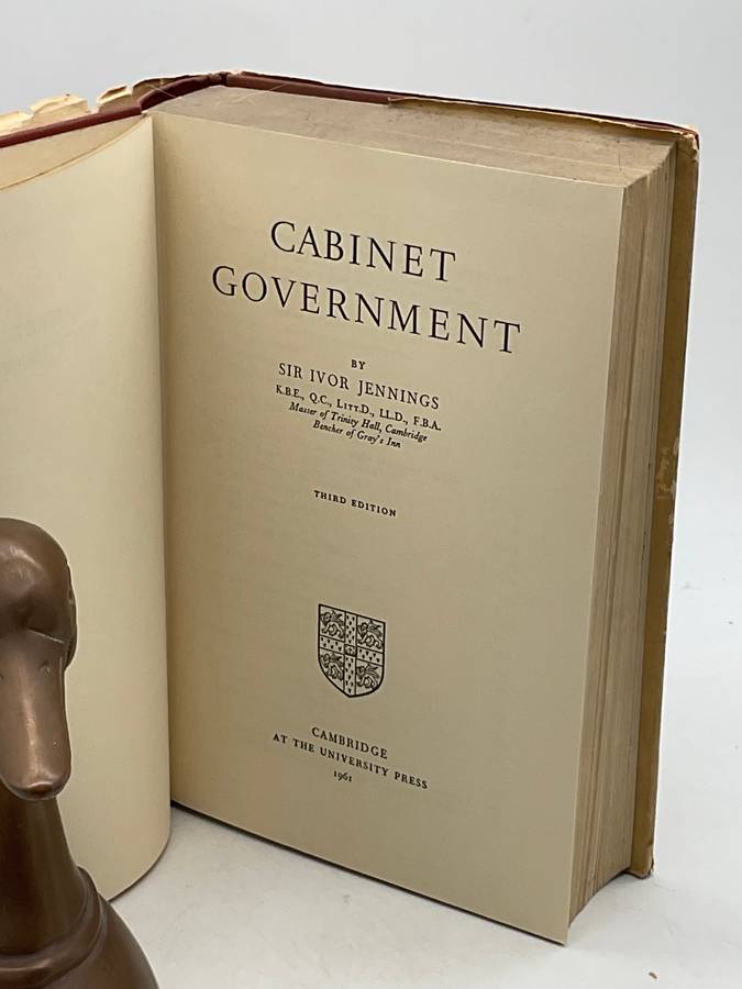 Cabinet Government by Sir Ivor Jennings