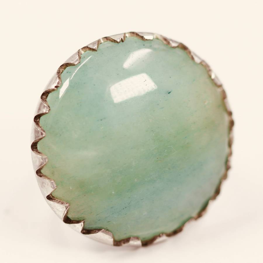 LARGE SOLID STERLING SILVER RING WITH NATURAL PREHNITE GEMSTONE
