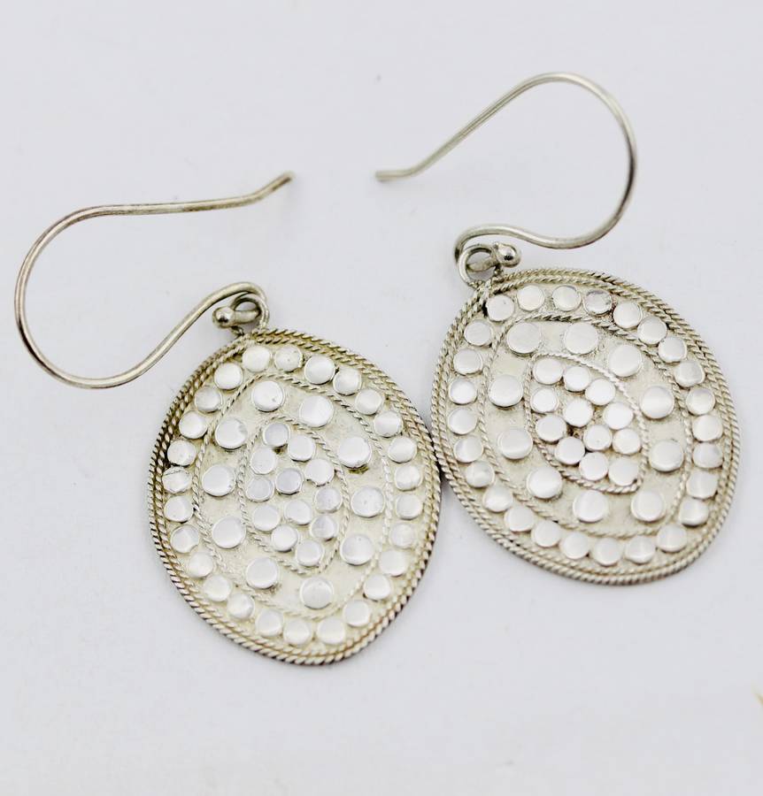 HAND-CRAFTED STERLING SILVER OVAL 'ARMADILLO' HAMMERED FINISH EARRINGS