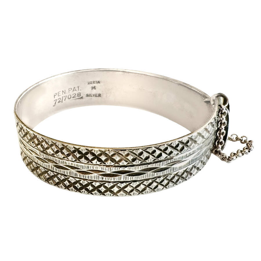 VINTAGE STERLING SILVER BANGLE WITH SAFETY CHAIN "ZEETA" BRAND, SOUTH AFRICA